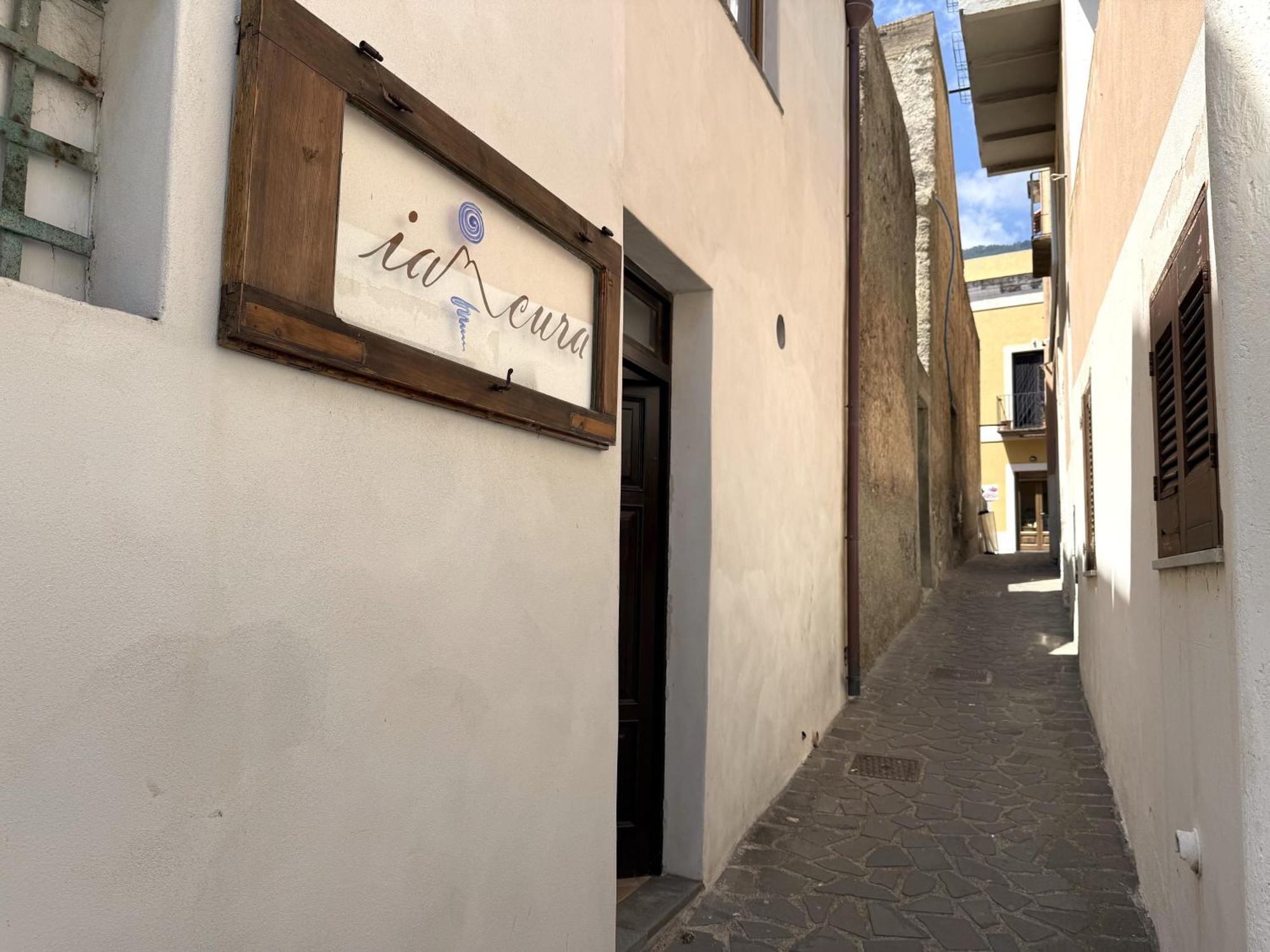 Iancura - B&B Di Design A Salina Santa Marina Salina Exterior foto